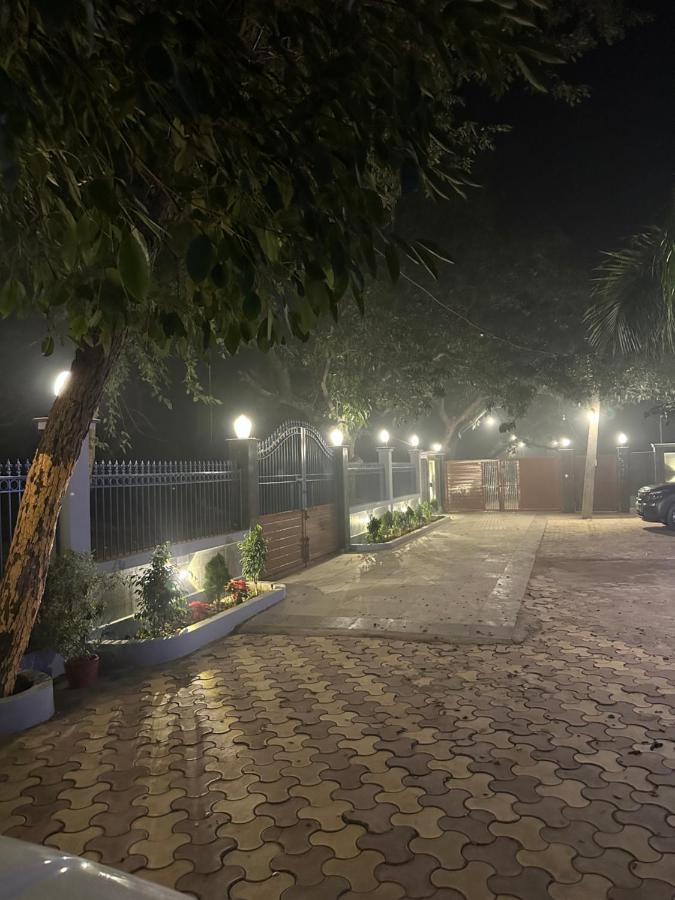 Kaashi Flora - Luxury 3Bhk Villa Varanasi Exterior photo